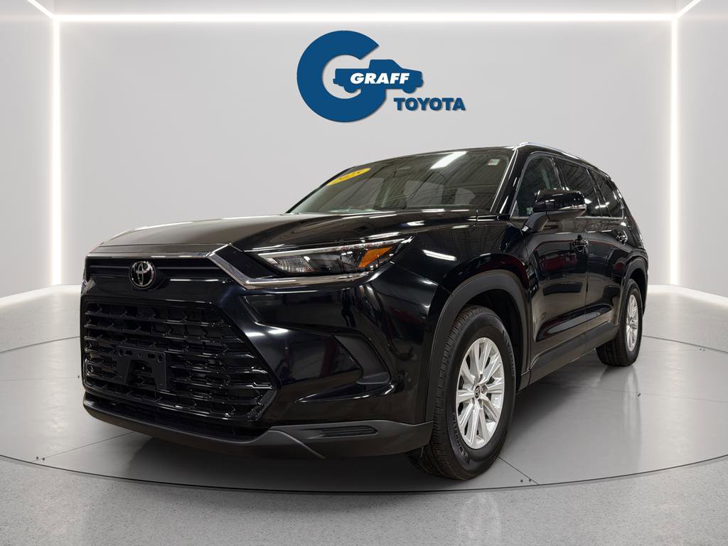 Used 2025 Toyota Grand Highlander AWD image 2