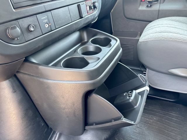 New 2026 Chevrolet Express 4500 w/ Power Convenience Package RWD image 19