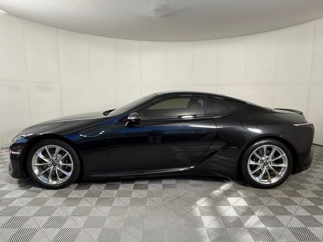 Used 2018 Lexus LC 500 Coupe w/ Touring Package RWD image 3