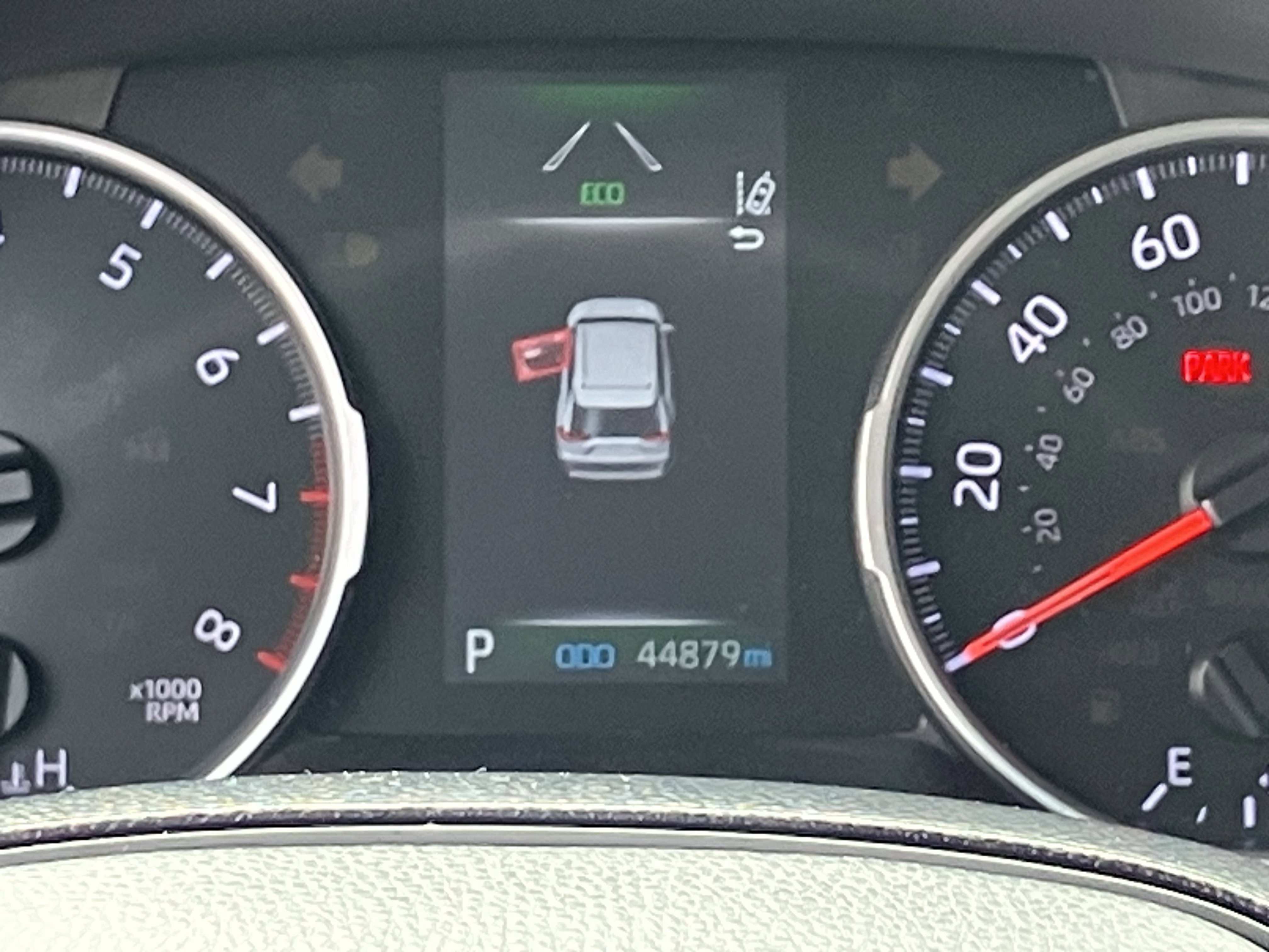 Used 2021 Toyota RAV4 LE image 24