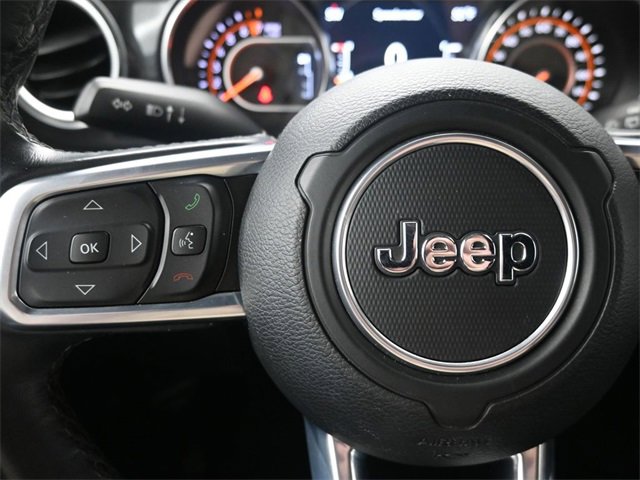 Used 2020 Jeep Wrangler Unlimited Sahara image 25