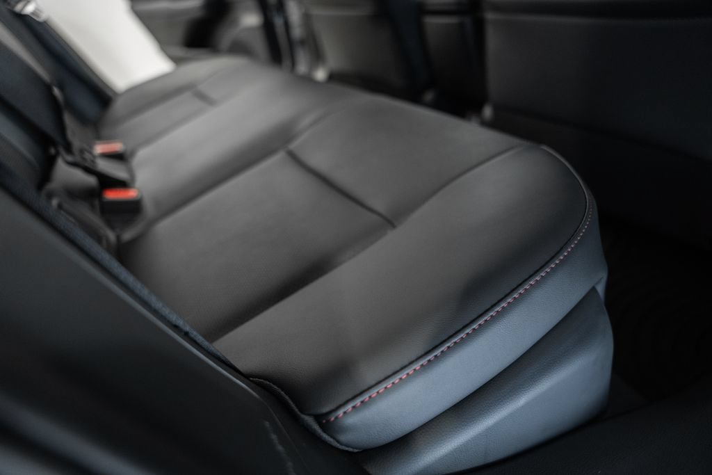 New 2026 Toyota Prius Plug-In Hybrid FWD image 30