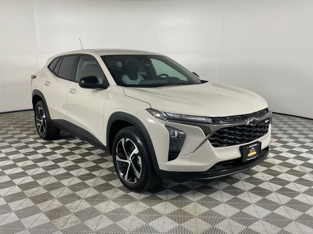 New 2026 Chevrolet Trax RS w/ Driver Confidence Package FWD image 10