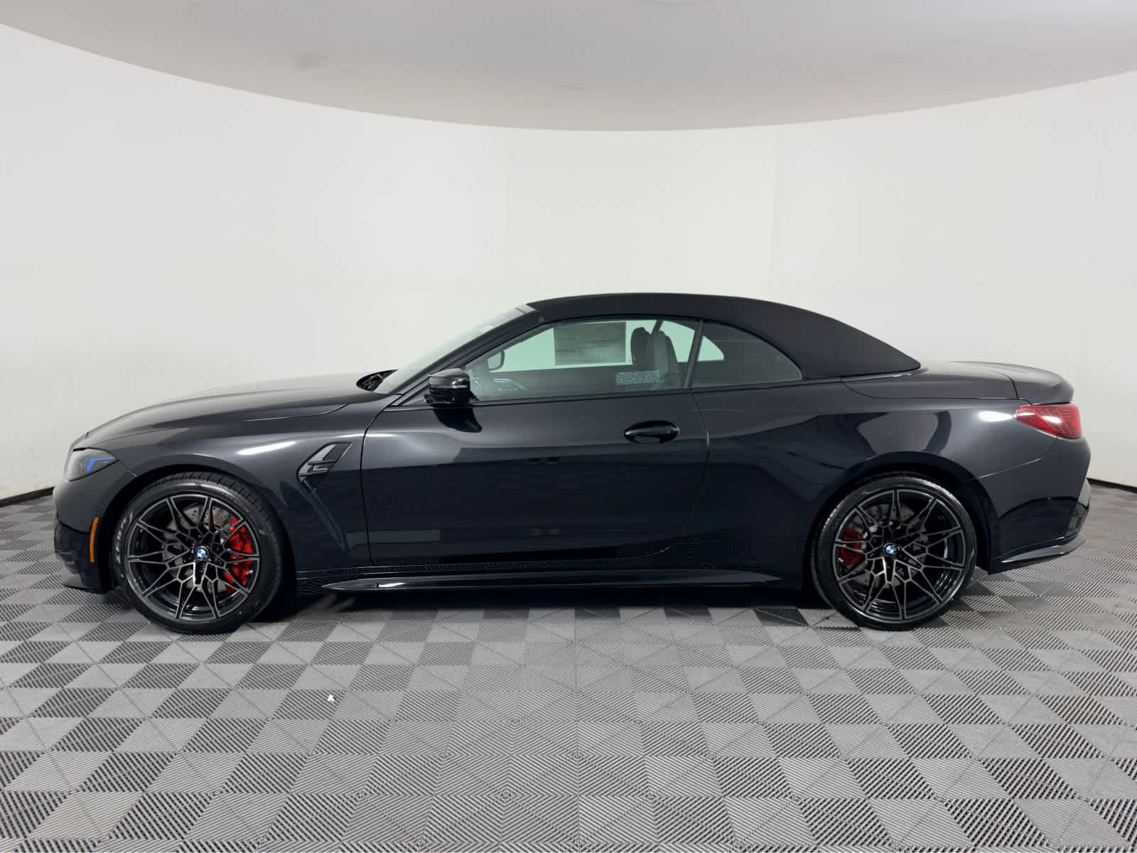 New 2027 BMW M4 xDrive Competition w/ Executive Package AWD/4WD image 6
