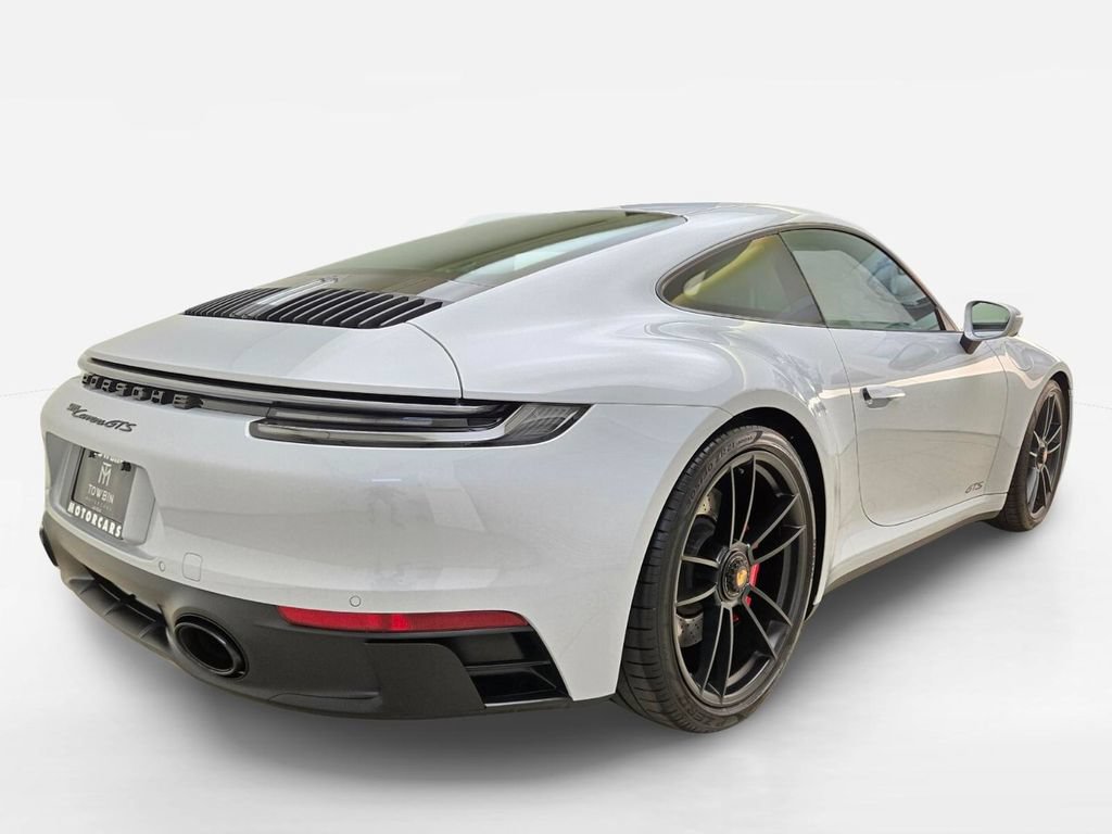 Used 2024 Porsche 911 Carrera GTS w/ Premium Package RWD image 9