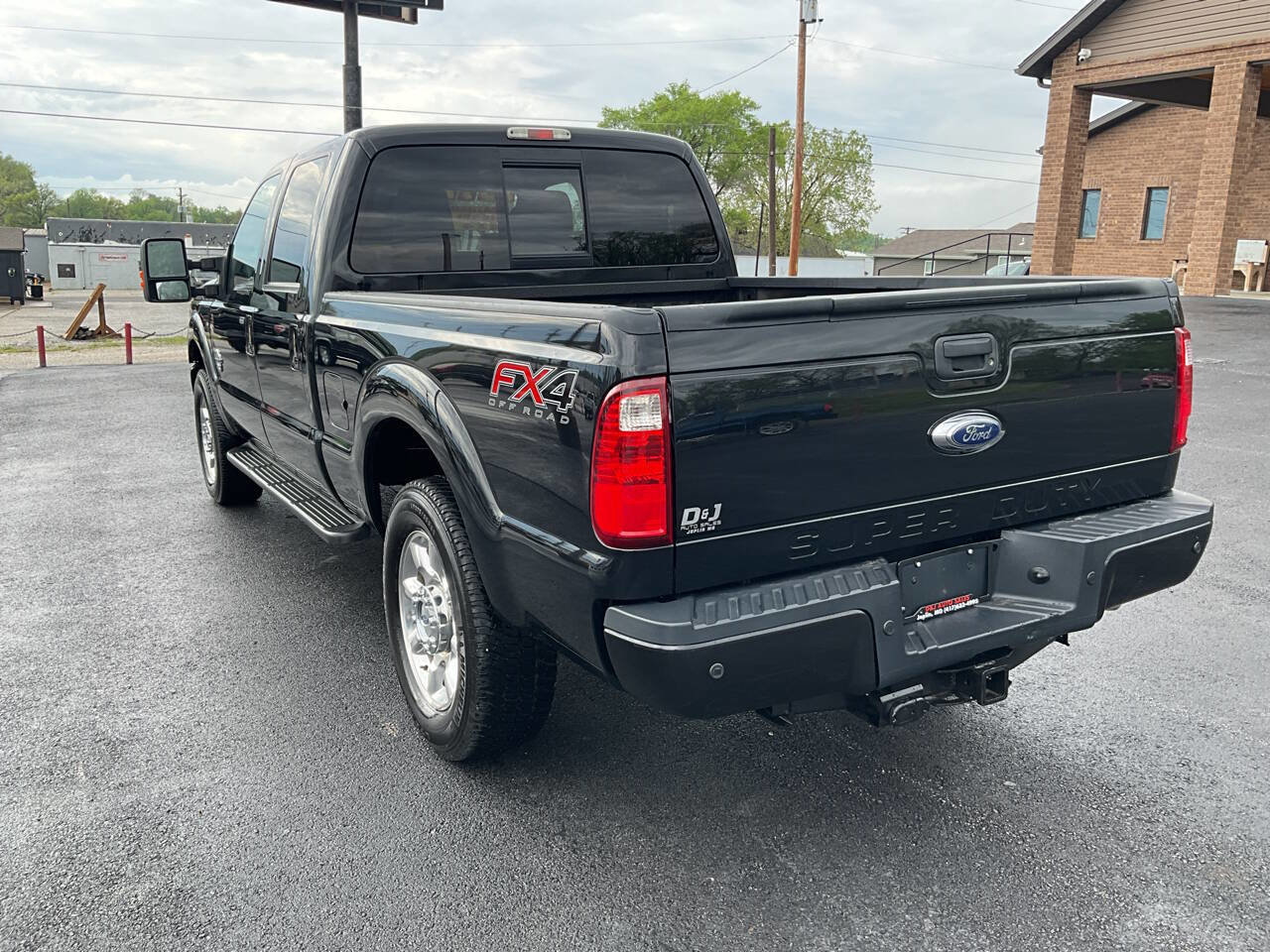 Used 2013 Ford F250 Lariat w/ Lariat Ultimate Pkg image 3