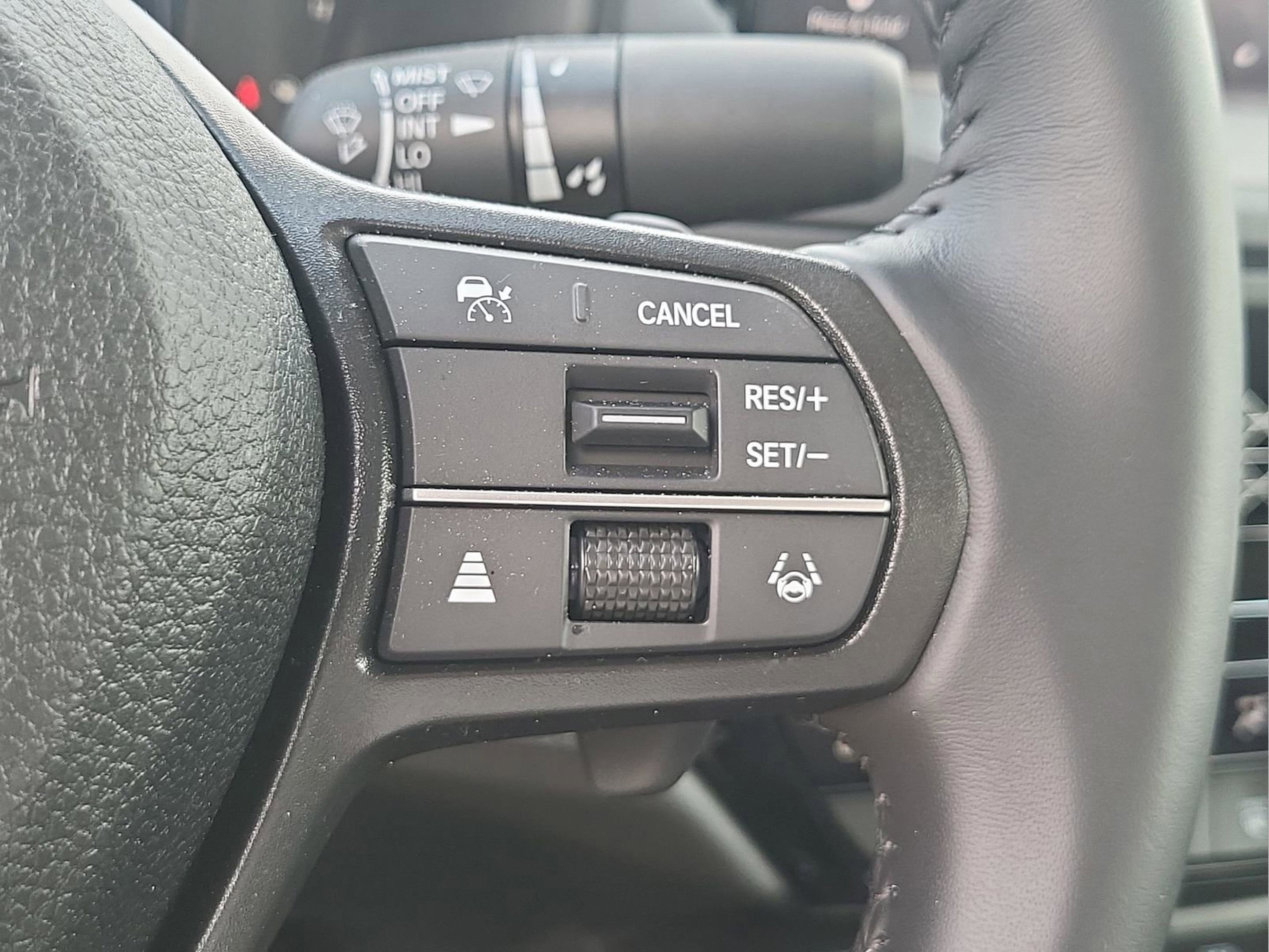 Used 2025 Honda Accord EX-L image 10