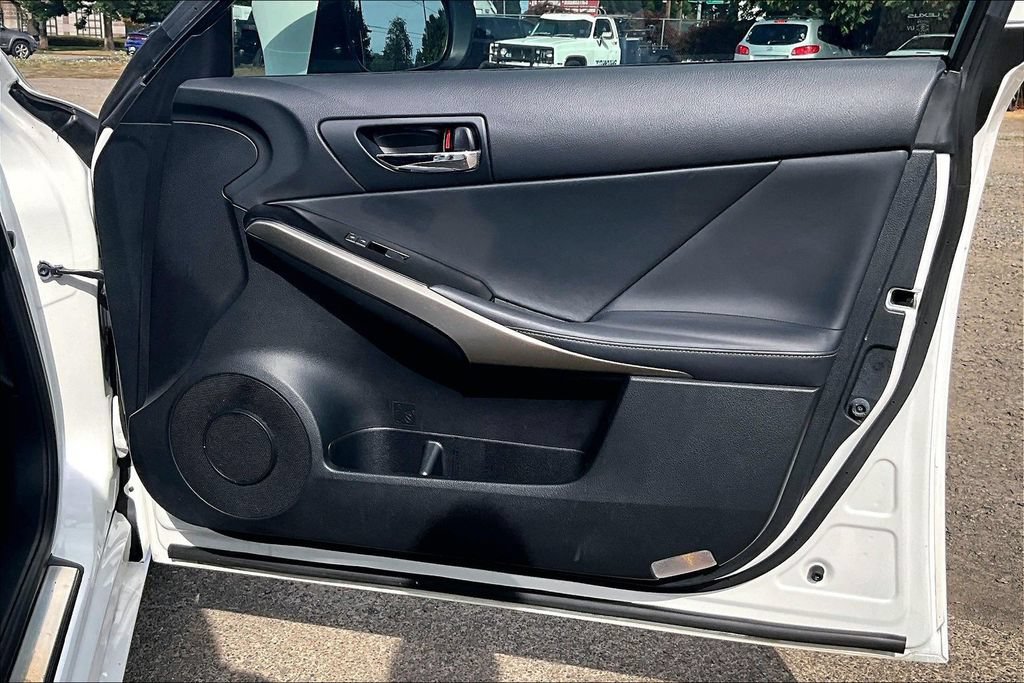 Used 2014 Lexus IS 250 RWD image 22