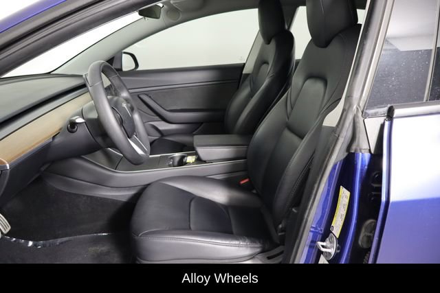 Used 2020 Tesla Model 3 Performance image 14