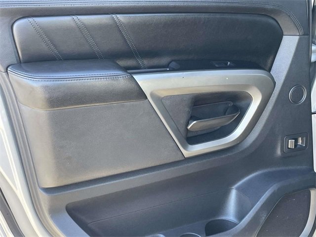 Used 2015 Nissan Armada Platinum w/ 2nd Row Captain Seat Package image 11