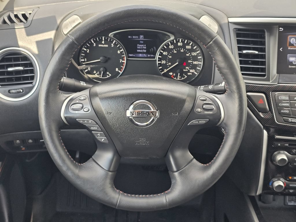 Used 2019 Nissan Pathfinder SL AWD/4WD image 15