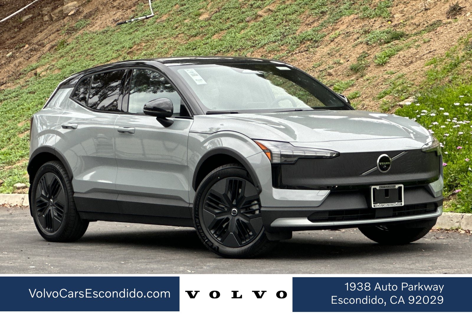 New 2026 Volvo EX30 Cross Country Ultra