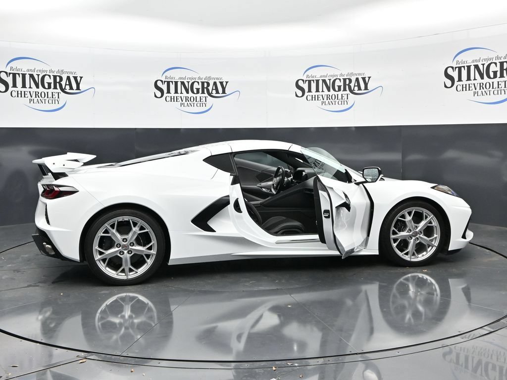 Used 2020 Chevrolet Corvette Stingray Coupe w/ 1LT RWD image 36