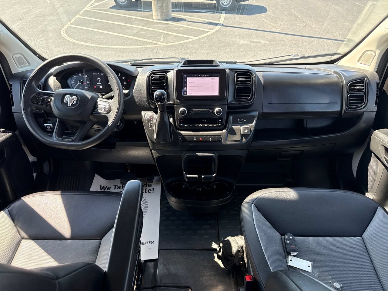 Used 2024 RAM ProMaster 2500 w/ Convenience Group FWD image 11