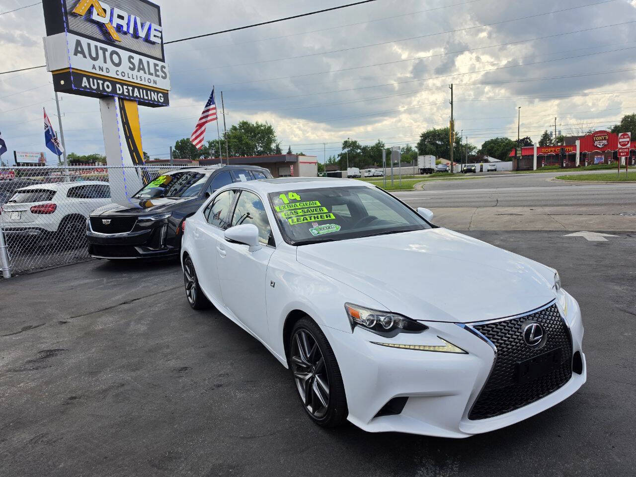 Used 2014 Lexus IS 350 w/ F Sport Package RWD image 9