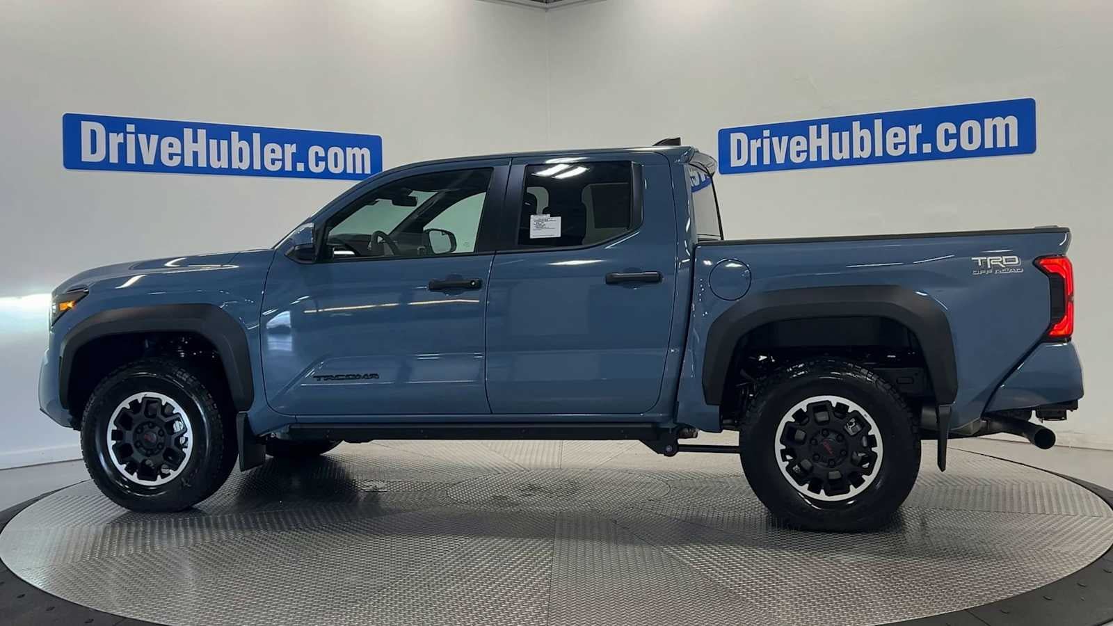 New 2026 Toyota Tacoma TRD Off-Road AWD/4WD image 5