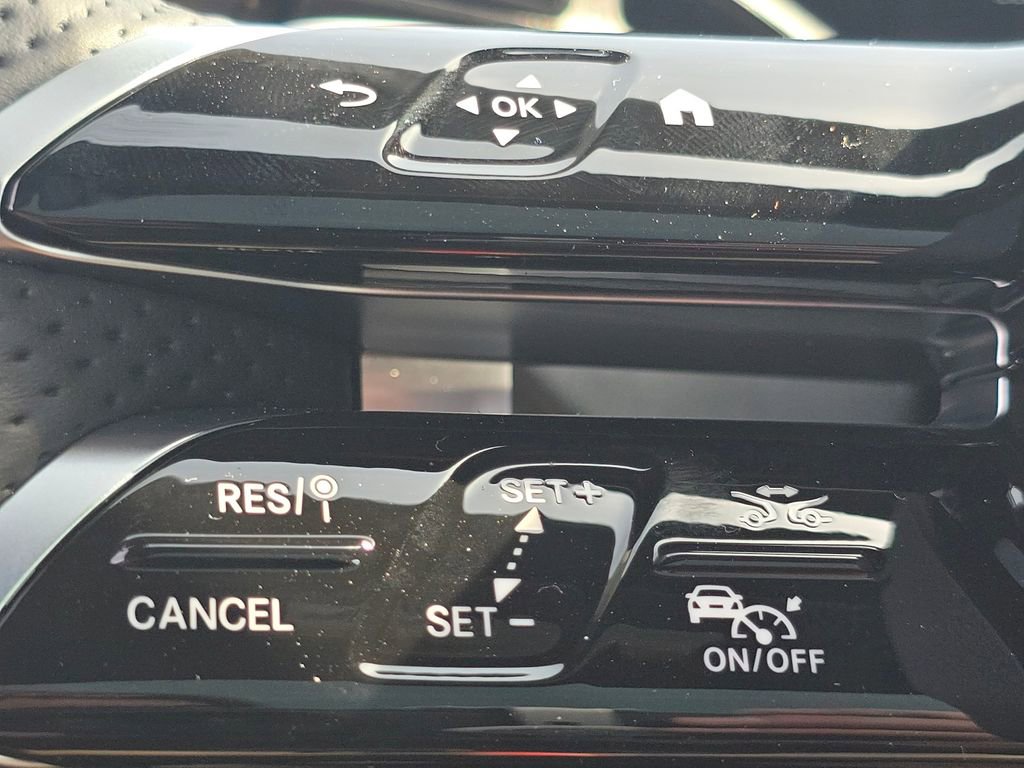 New 2026 Mercedes-Benz CLE 450 4MATIC Coupe image 33