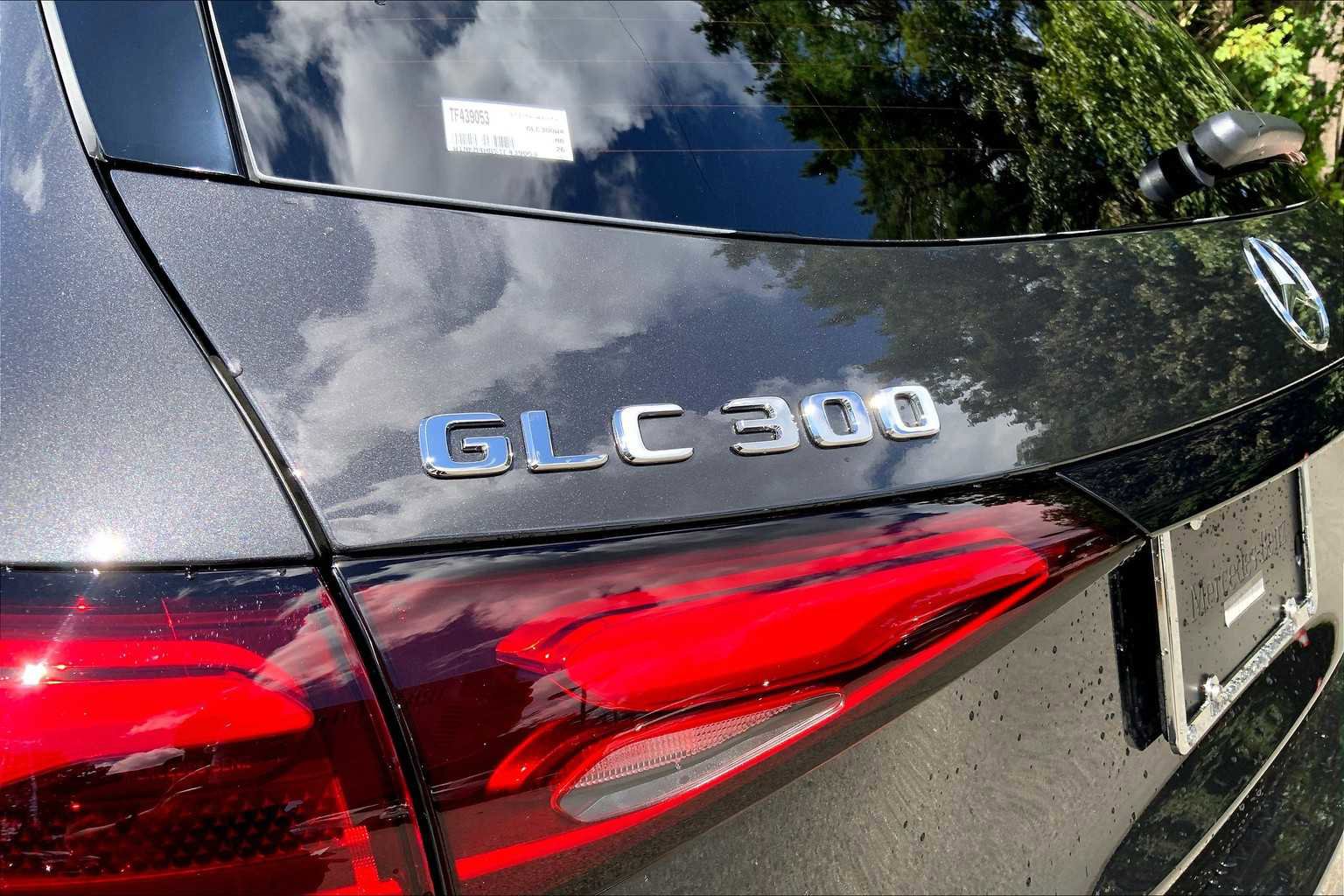 Certified 2026 Mercedes-Benz GLC 300 4MATIC image 19