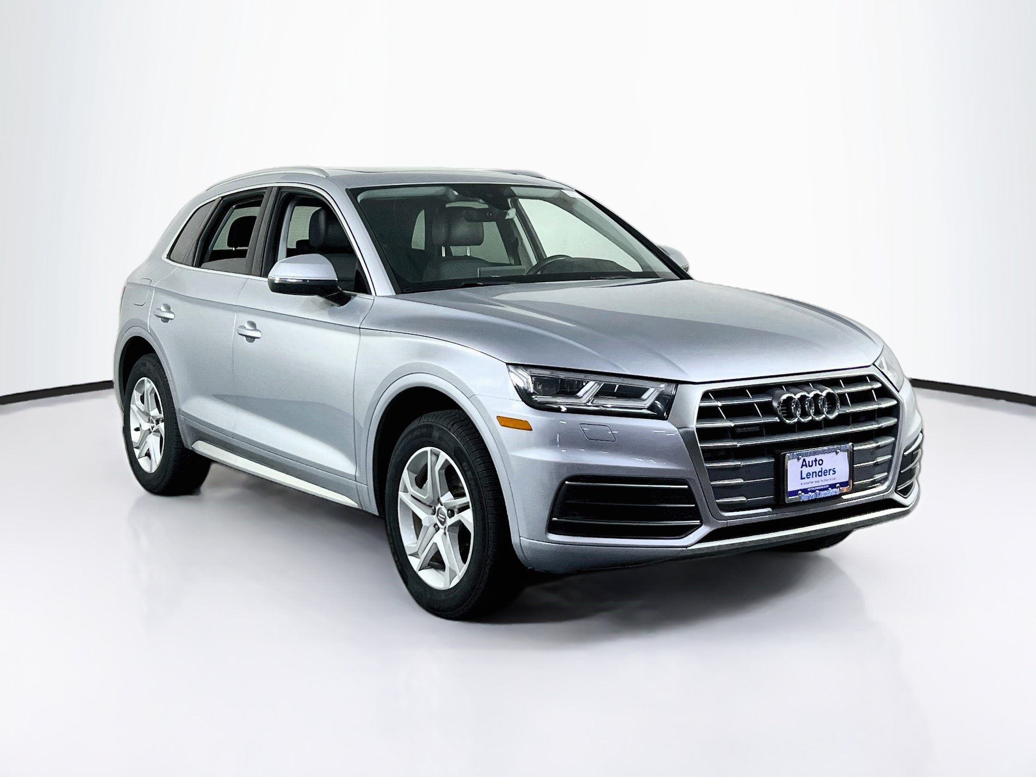 Used 2018 Audi Q5 2.0T Premium Plus w/ Premium Plus Package AWD/4WD image 3