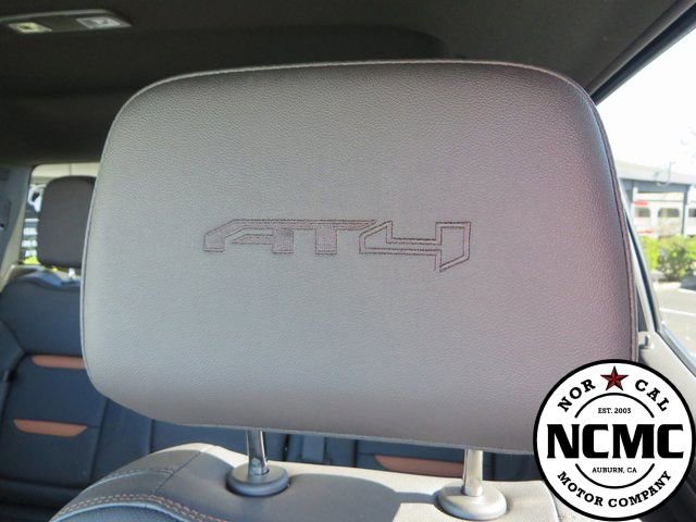 Used 2025 GMC Sierra 1500 AT4 image 26