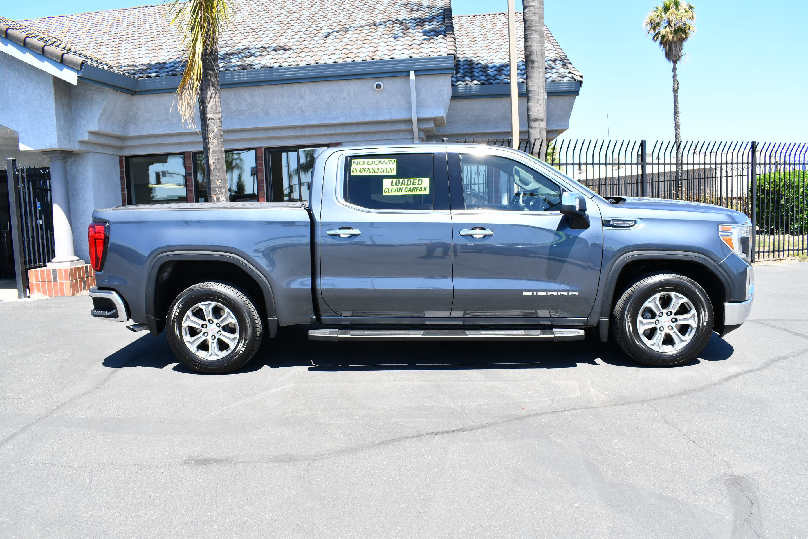 Used 2019 GMC Sierra 1500 SLT RWD image 4