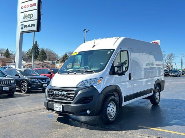 Used 2023 RAM ProMaster 1500 w/ Driver Convenience Group image 5