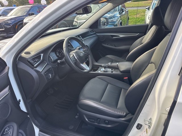 Certified 2022 INFINITI QX50 Luxe image 13
