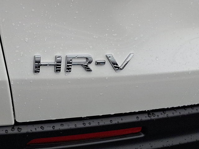 Certified 2025 Honda HR-V LX image 30