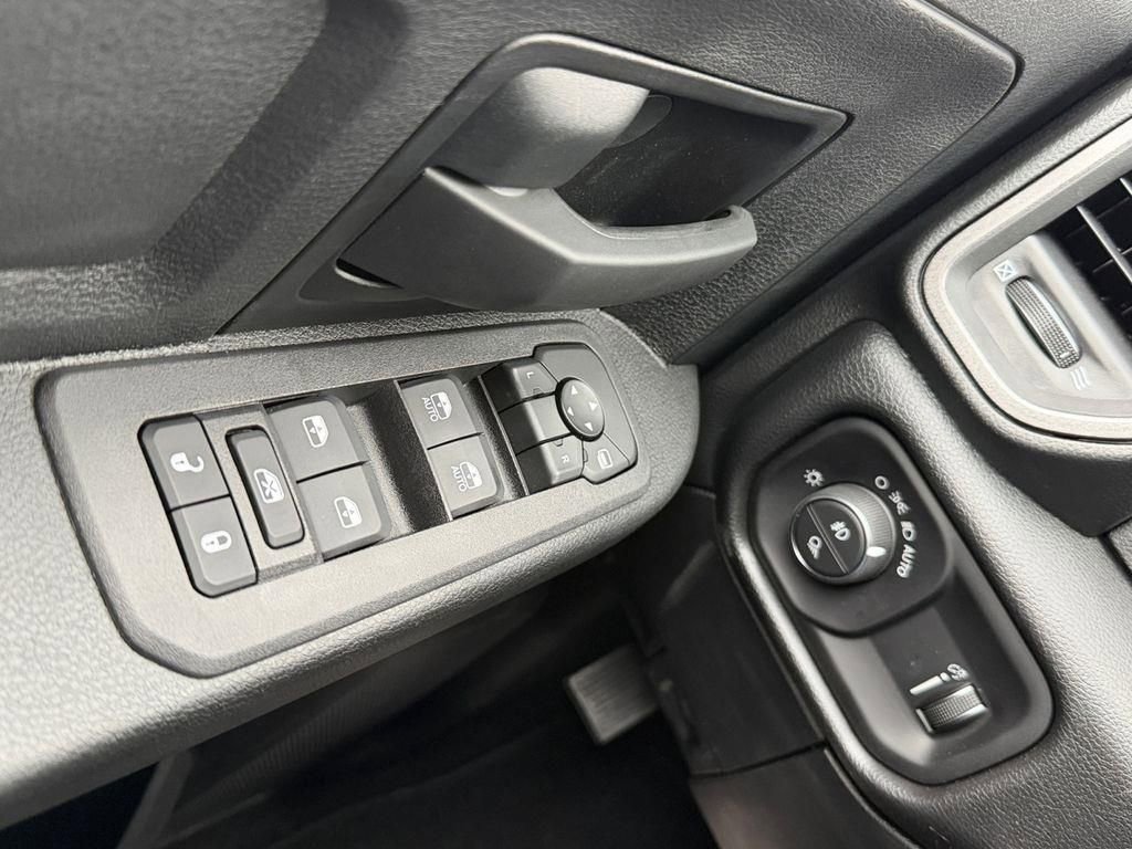 New 2026 RAM 3500 Tradesman image 32