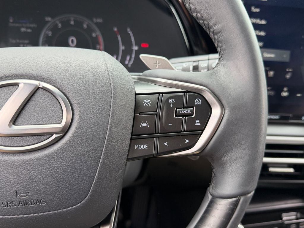 Used 2023 Lexus RX 350 Premium w/ Accessory Package AWD/4WD image 18