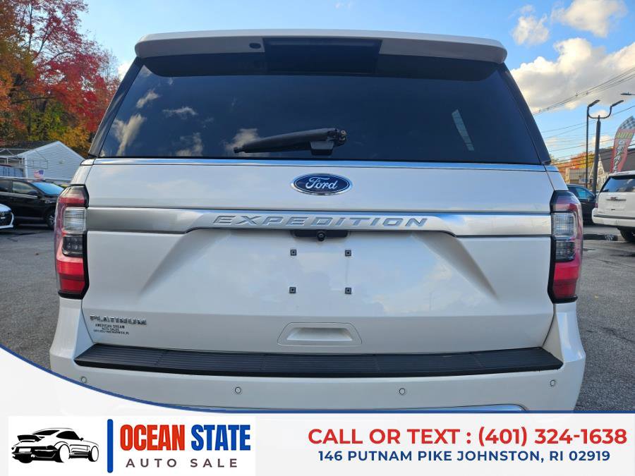Used 2018 Ford Expedition Platinum image 4