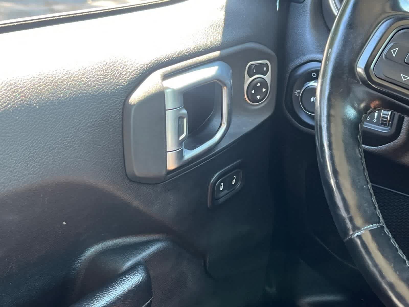 Used 2019 Jeep Wrangler Sport AWD/4WD image 20