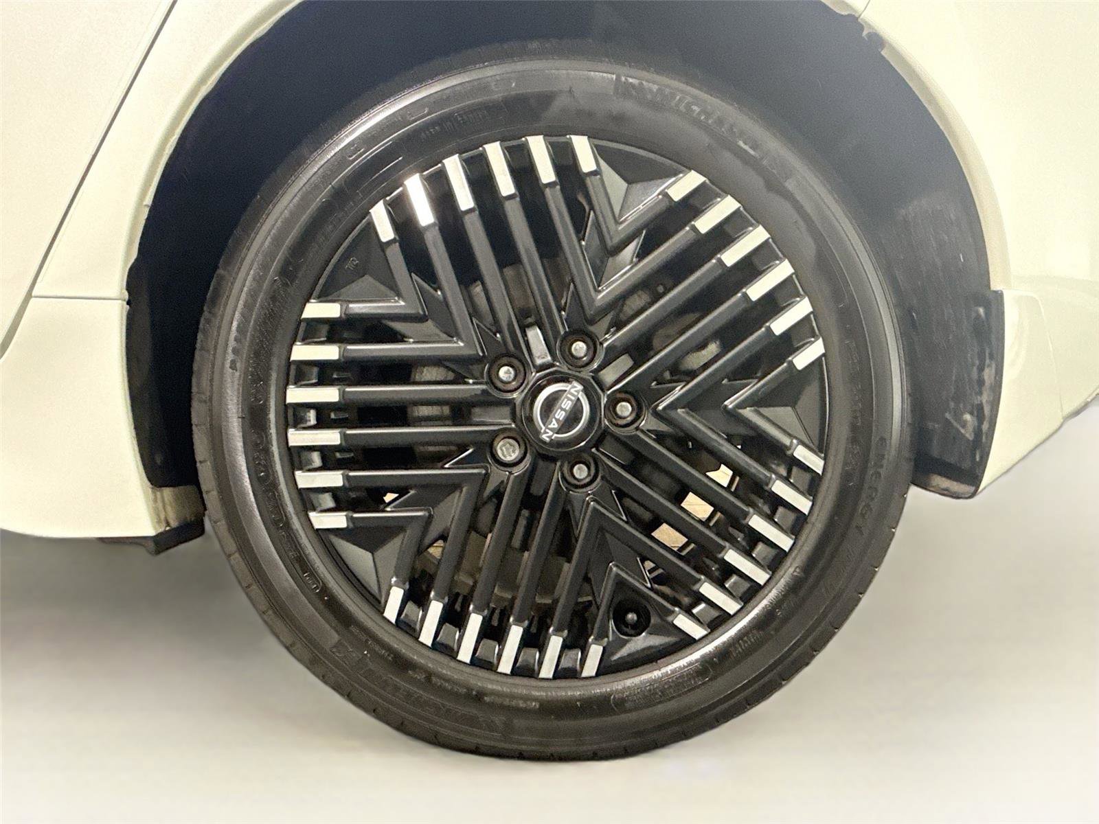 Used 2023 Nissan Leaf SV Plus image 20