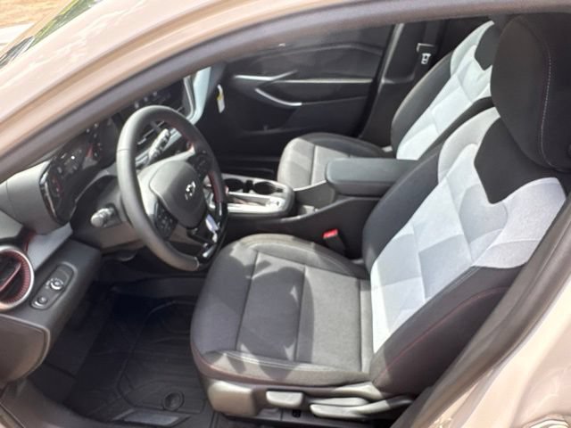New 2026 Chevrolet Trax RS w/ Sunroof Package FWD image 19