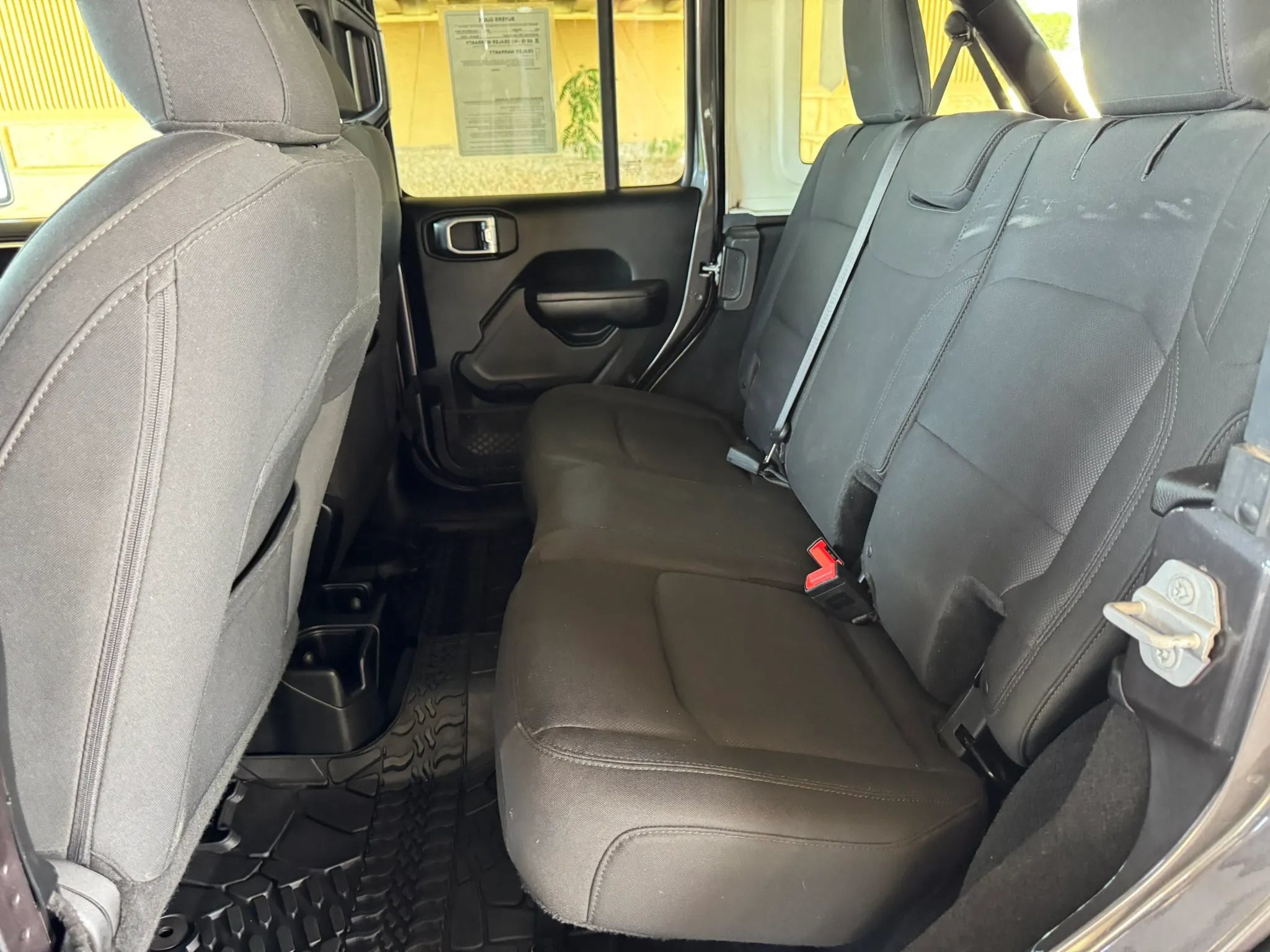 Used 2018 Jeep Wrangler Unlimited Sport S AWD/4WD image 18