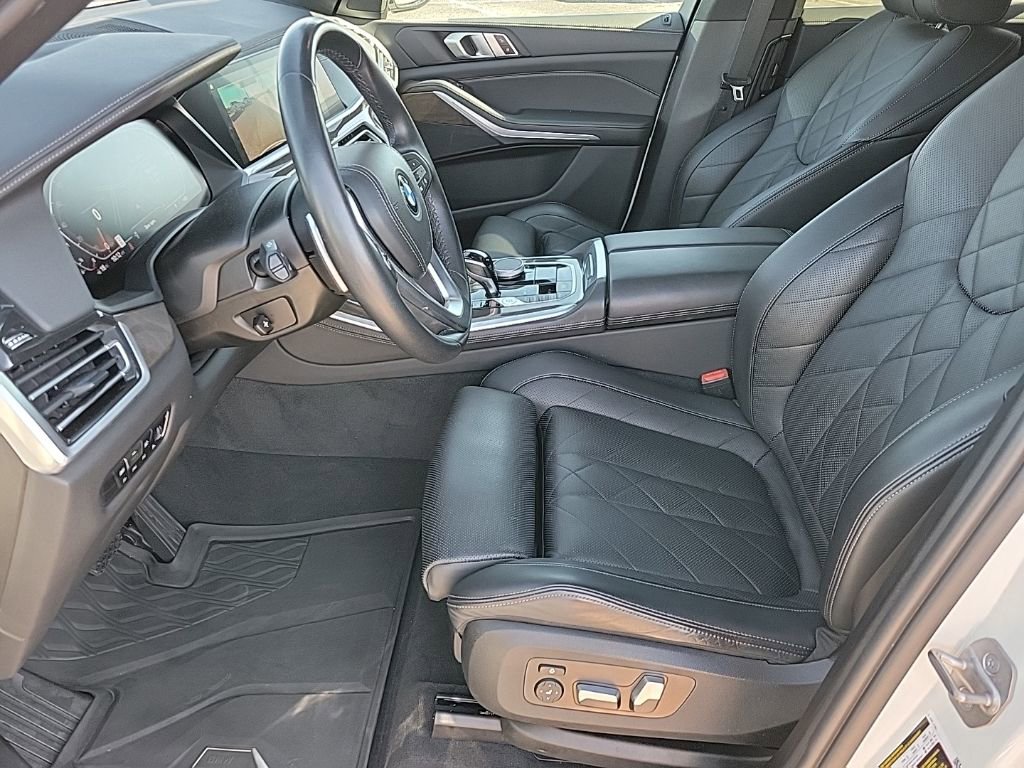 Used 2023 BMW X5 sDrive40i w/ Parking Assistance Package RWD image 10
