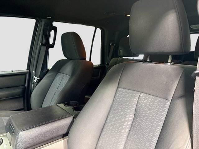 Used 2016 Ford Expedition XLT RWD image 19