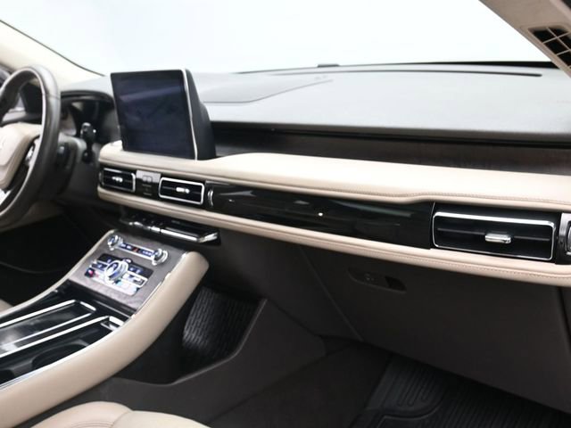 Used 2020 Lincoln Aviator Reserve w/ Equipment Group 201A image 30