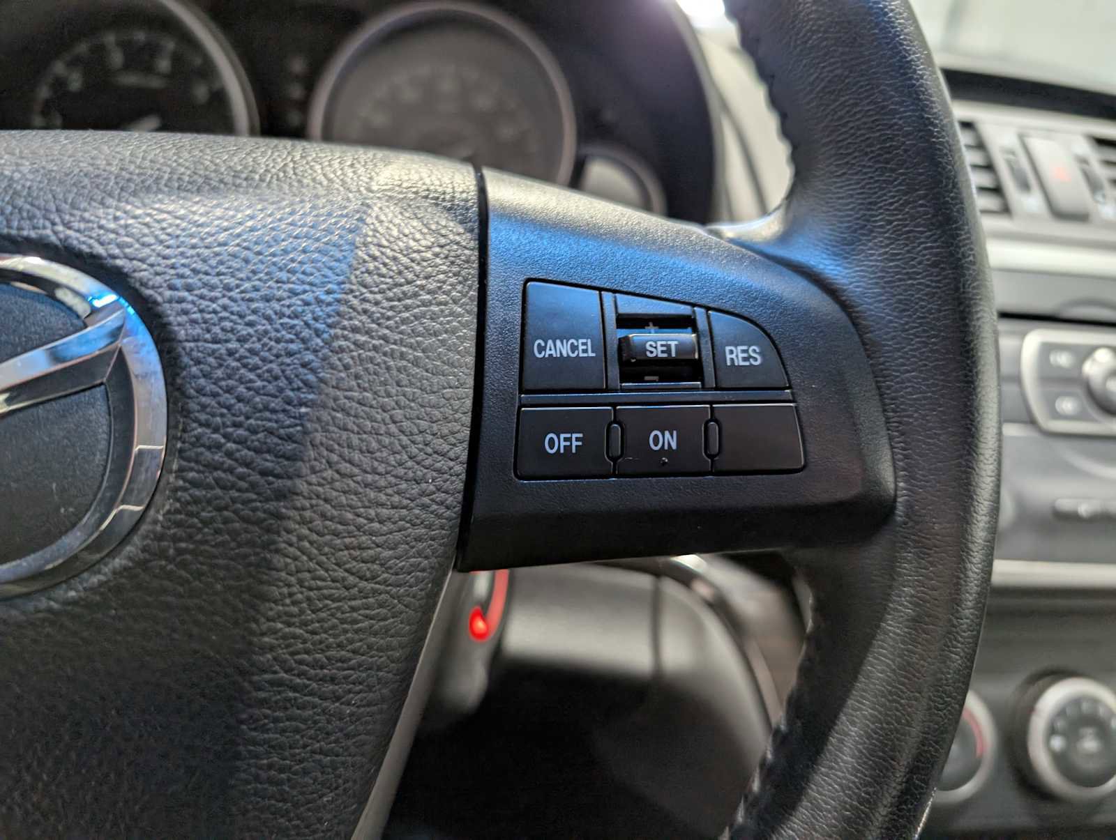 Used 2011 MAZDA MAZDA6 i Touring image 30