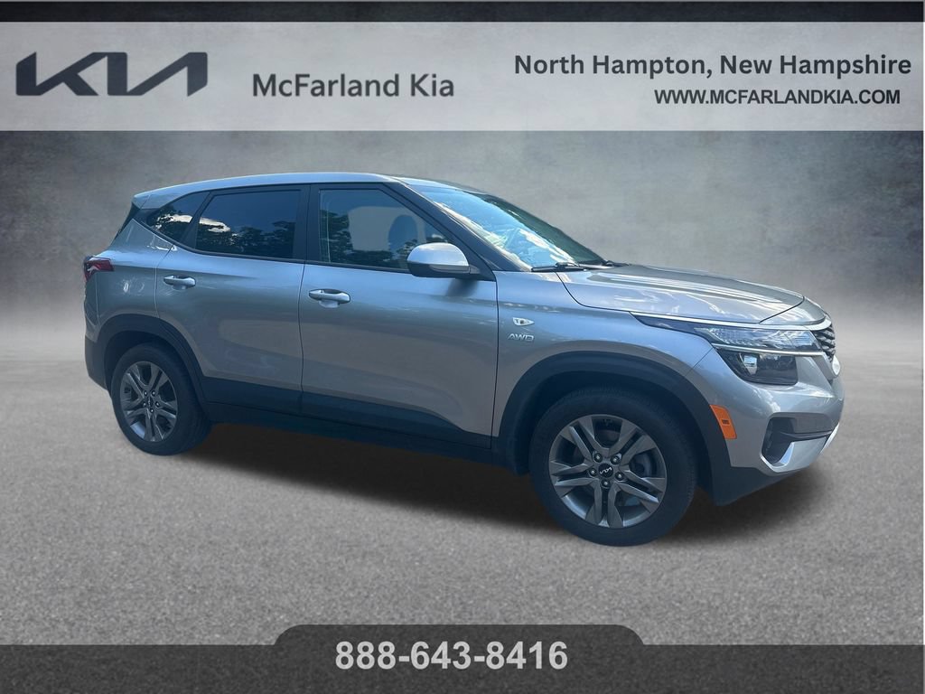 Used 2023 Kia Seltos LX AWD/4WD image 8