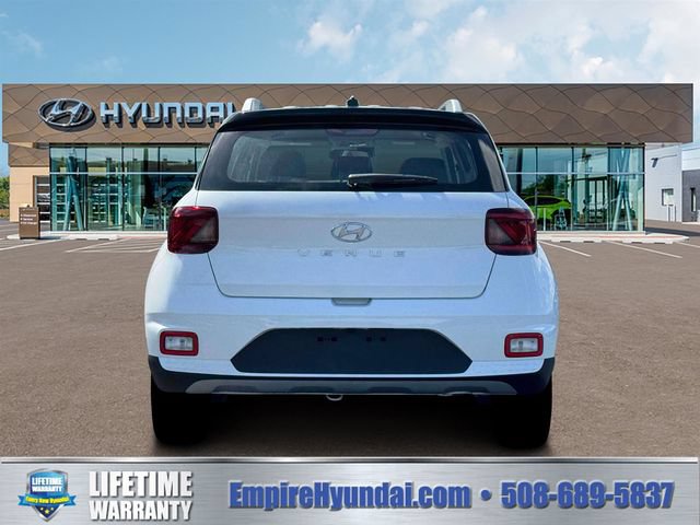 New 2026 Hyundai Venue SEL FWD image 6