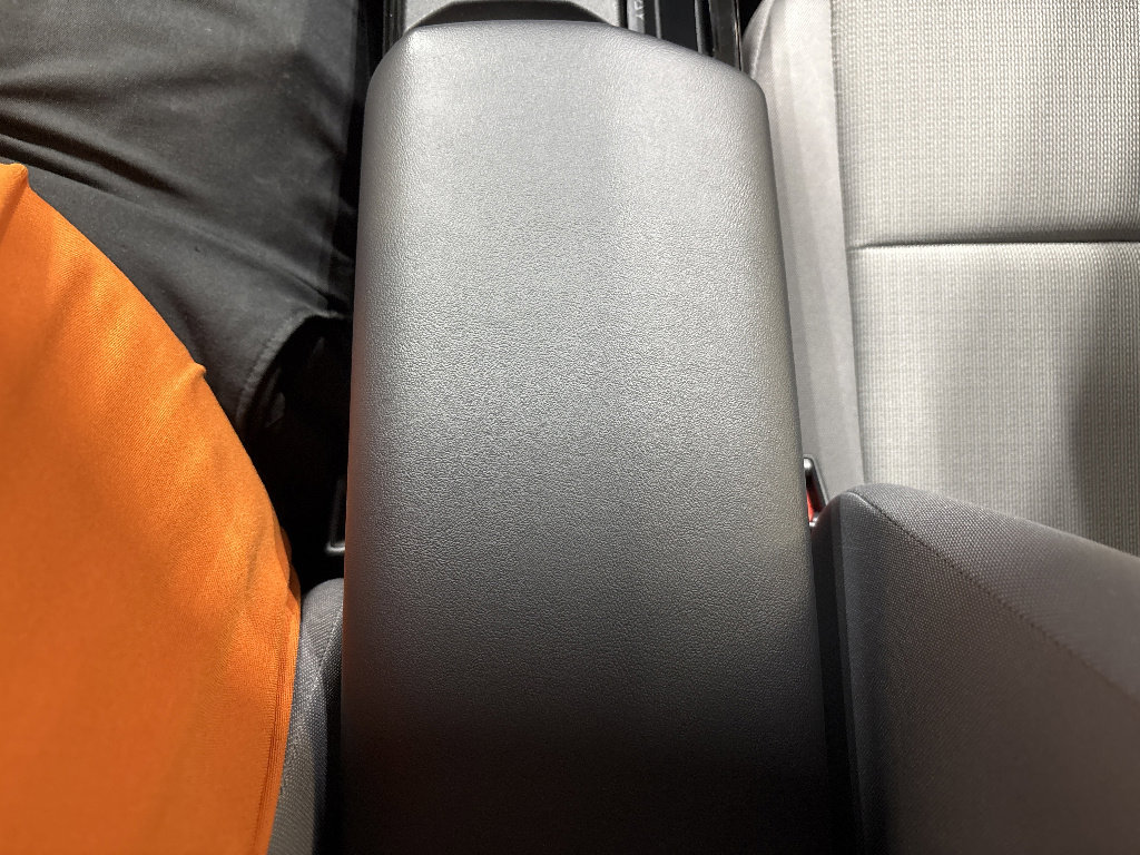 New 2026 Toyota Prius LE FWD image 13