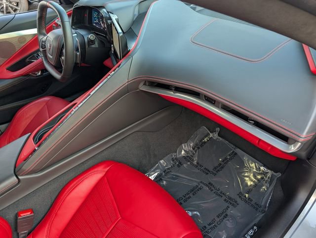 Used 2021 Chevrolet Corvette Stingray Premium Conv w/ Z51 Performance Package image 19