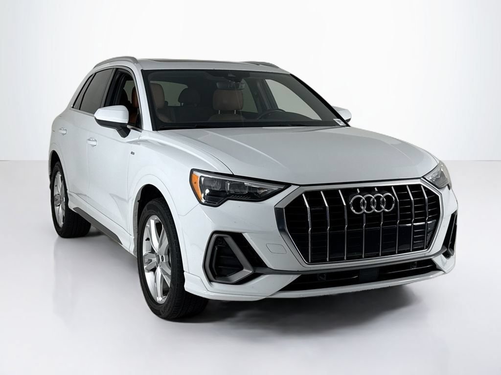 Used 2022 Audi Q3 2.0T Premium AWD/4WD image 7