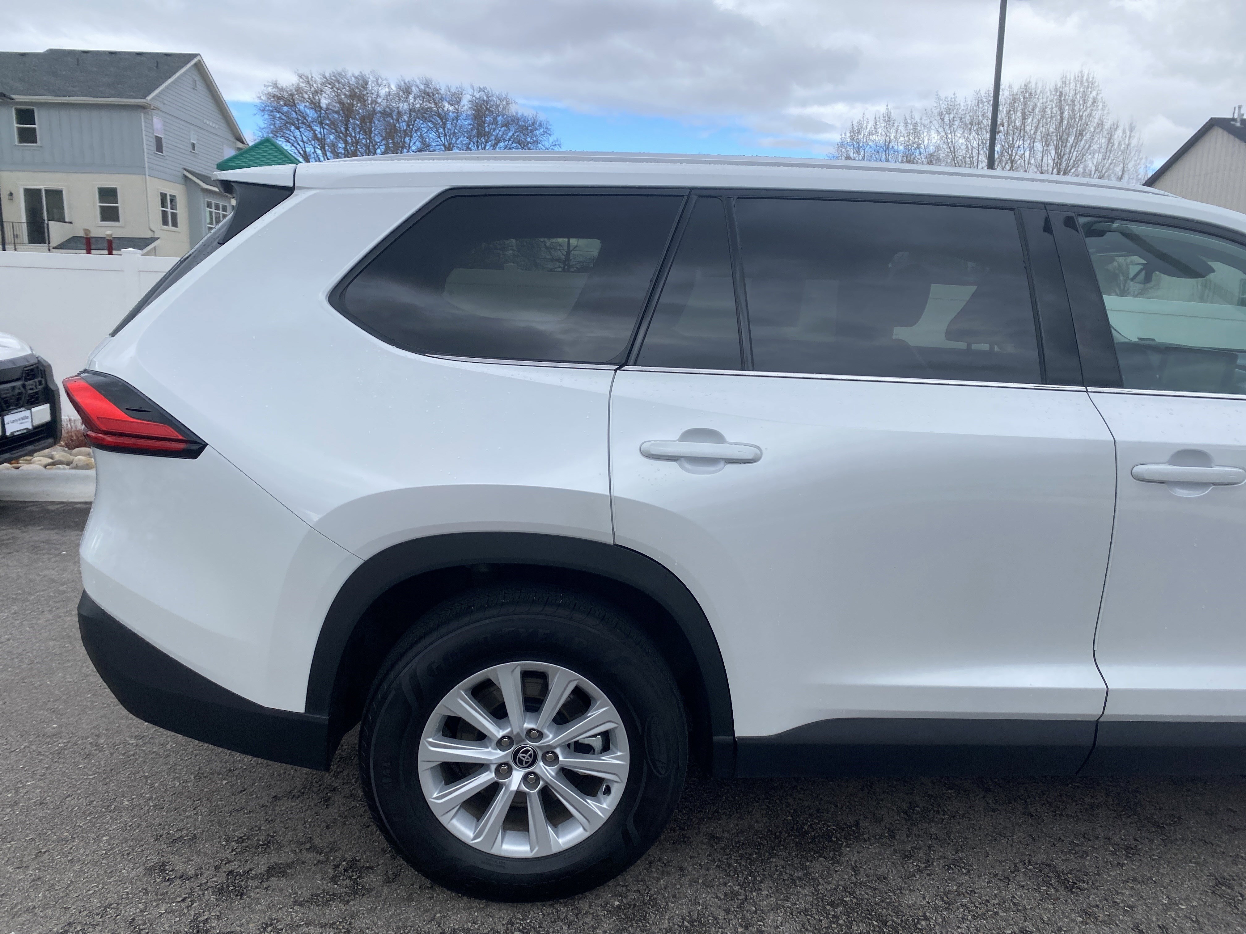 Used 2024 Toyota Grand Highlander XLE image 6