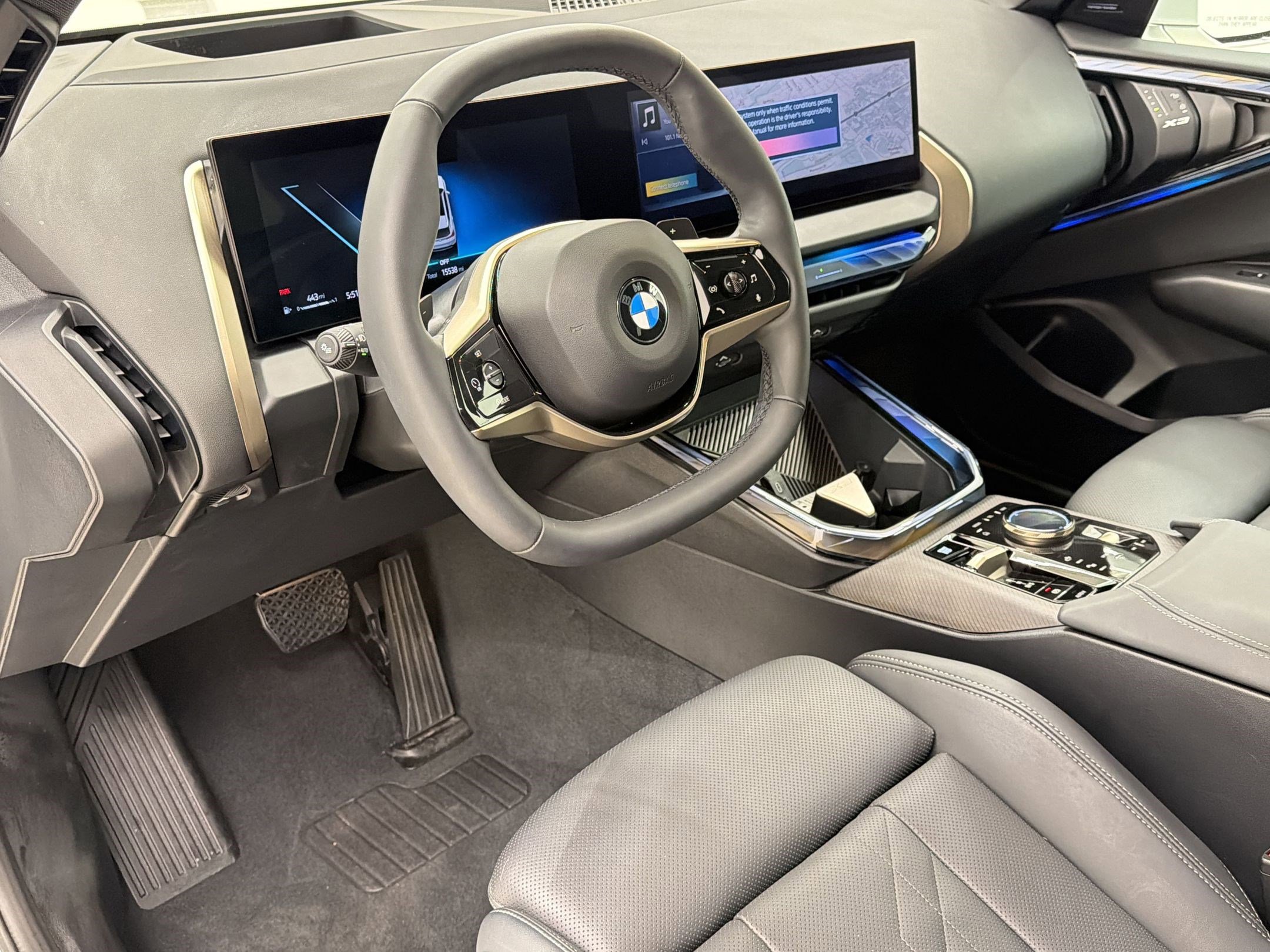 Certified 2025 BMW X3 xDrive30i w/ Premium Package AWD/4WD image 4