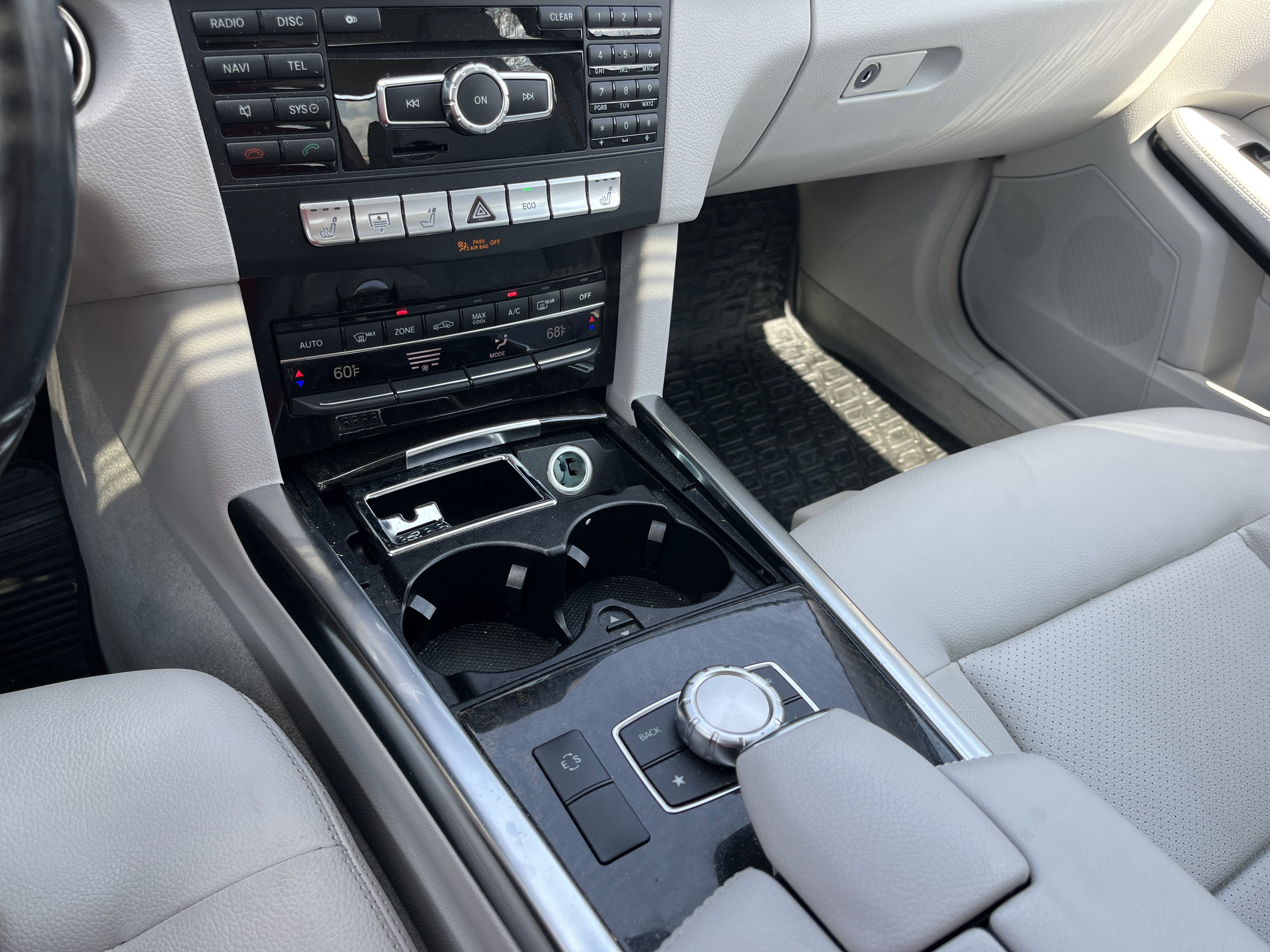 Used 2014 Mercedes-Benz E 350 Sedan image 10