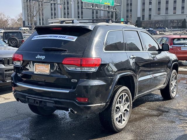 Certified 2019 Jeep Grand Cherokee Overland image 2