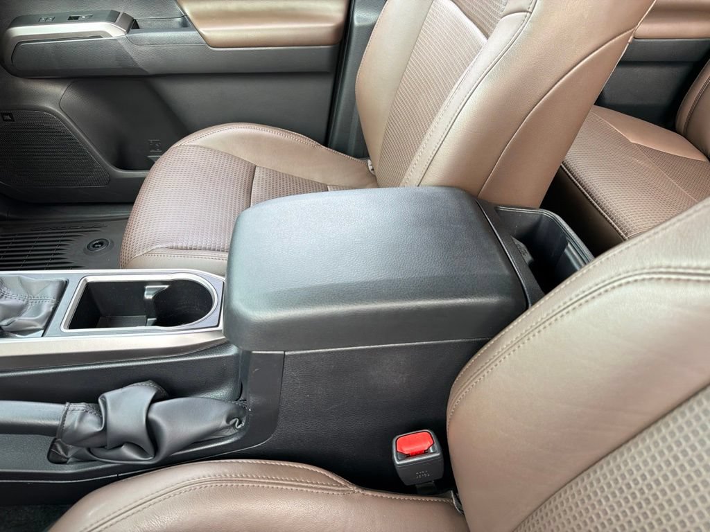 Used 2023 Toyota Tacoma Limited AWD/4WD image 14