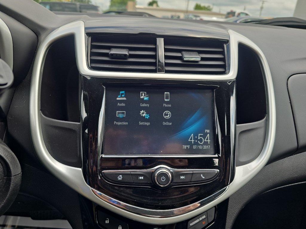 Used 2017 Chevrolet Sonic LT FWD image 21